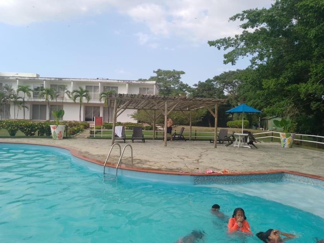 Hotel Parador Tropical Картахена Экстерьер фото